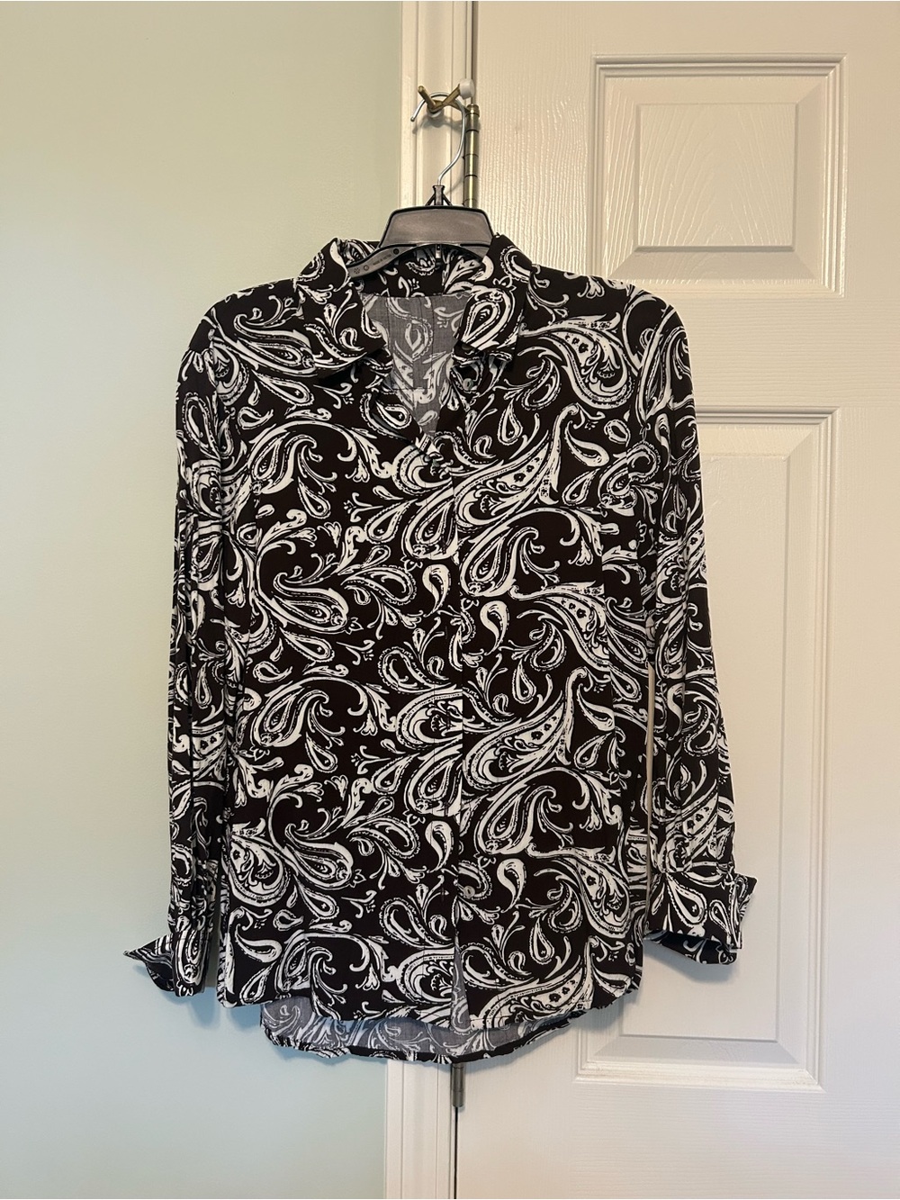 Brown & White Paisley Button-Up Women's Blouse